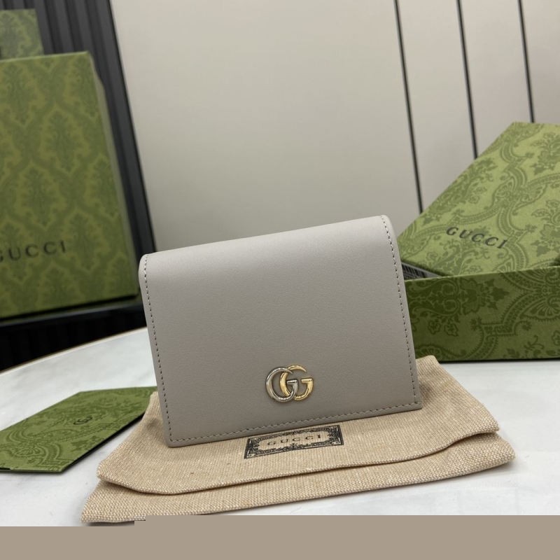 G*u*i wallets & purse